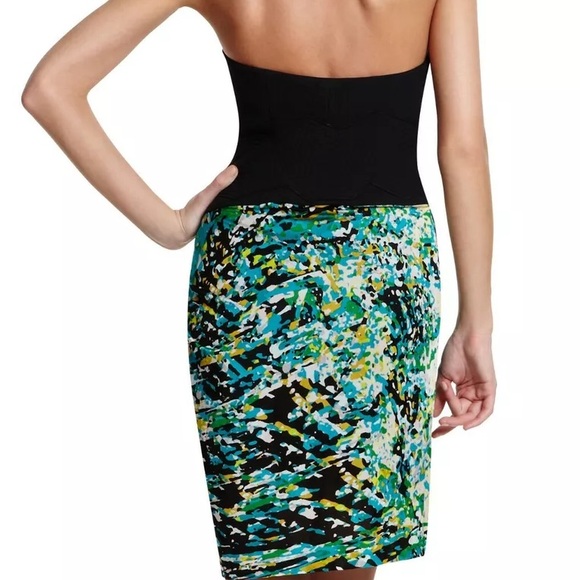 BCBG Runway Trapunto Detail Bustier Strapless Dress - Picture 3 of 6